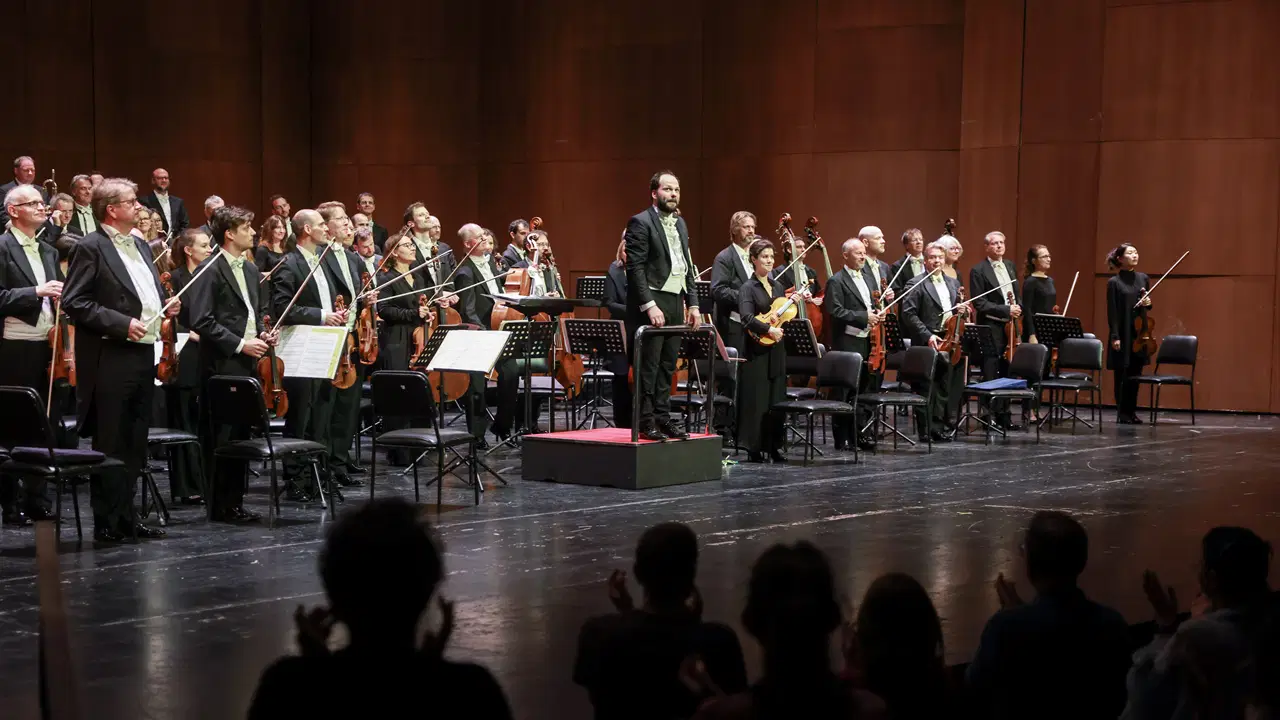 Viyana Senfoni ile doruğa çıkan festival fado konseri ile bitti